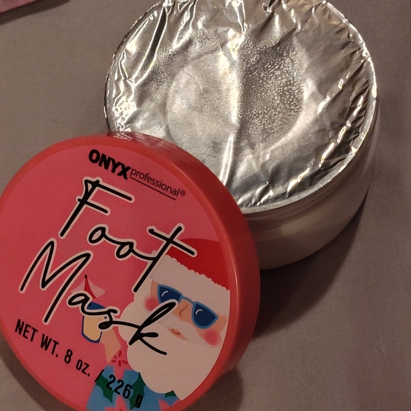 NWT! Onyx Professional Foot Soak and Mask - Picture 3 of 7